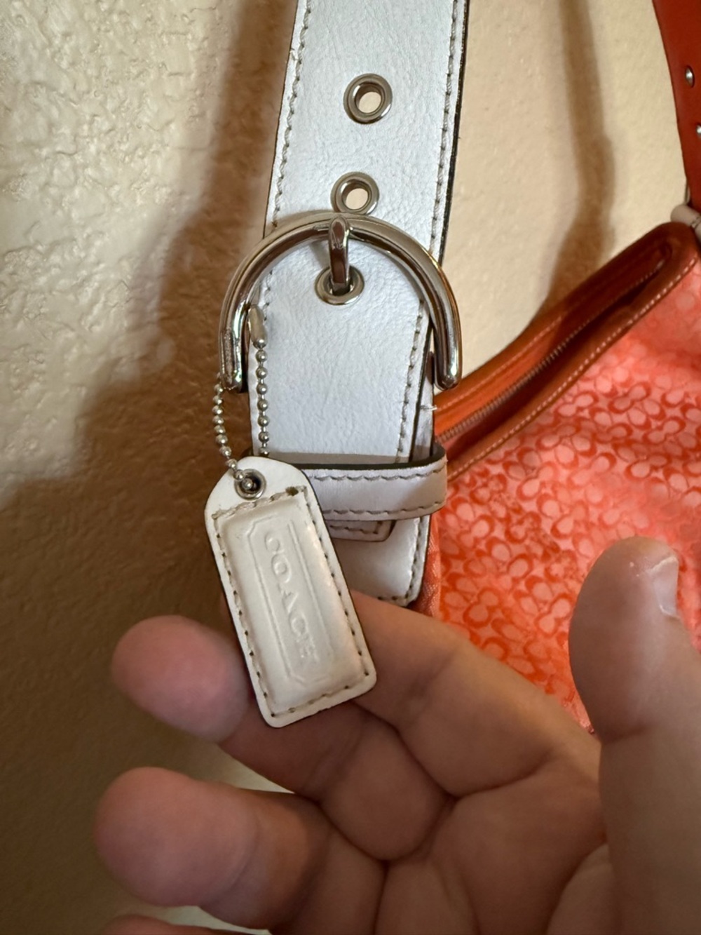 Coach Orange Signature-Pattern Shoulder Bag w/ White Strap & bi-colored hang tag - Picture 6 of 9